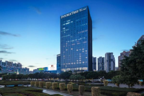 Отель DoubleTree by Hilton Hotel Shenzhen Longhua  Шэньчжэнь